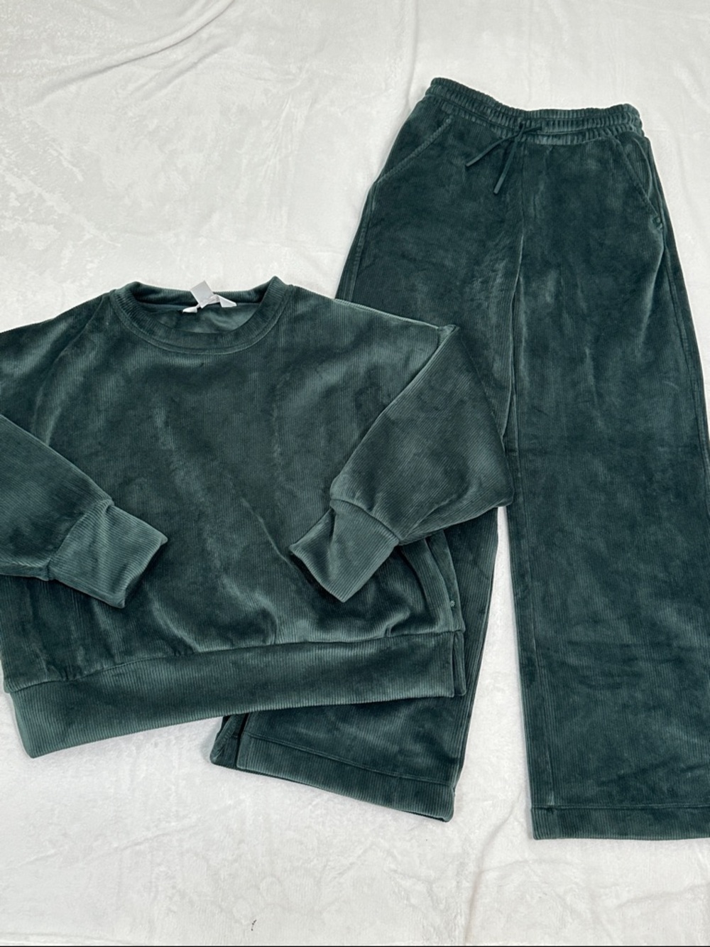 ❤️ Athleta Girl Velour Set Size 8/10